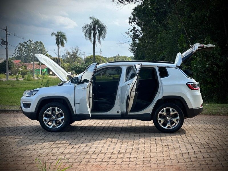 Jeep COMPASS LONGITUDE 2.0 2020 NEUMANN VEÍCULOS ARROIO DO MEIO / Carros no Vale