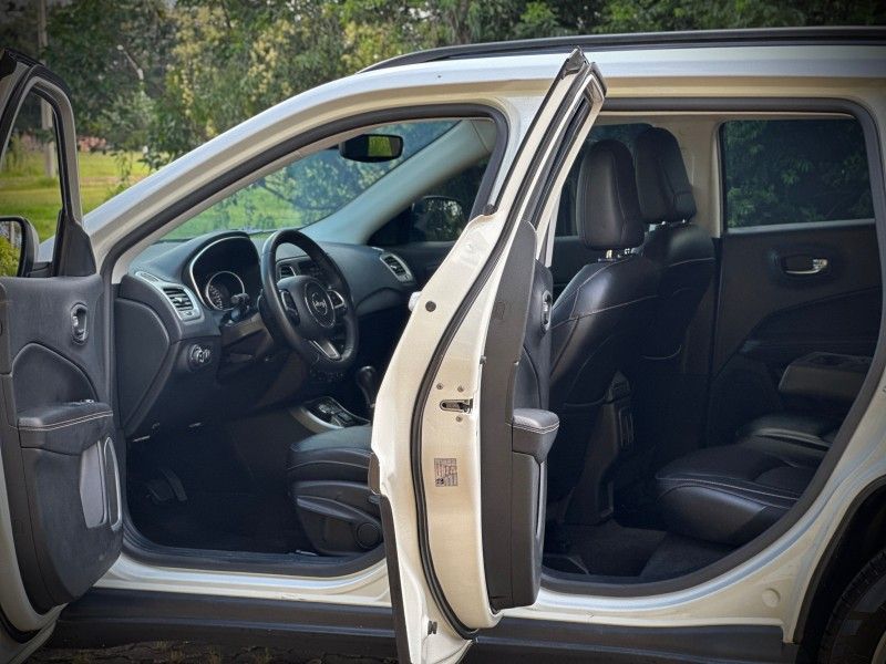 Jeep COMPASS LONGITUDE 2.0 2020 NEUMANN VEÍCULOS ARROIO DO MEIO / Carros no Vale
