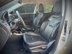 Jeep COMPASS LONGITUDE 2.0 2020 NEUMANN VEÍCULOS ARROIO DO MEIO / Carros no Vale