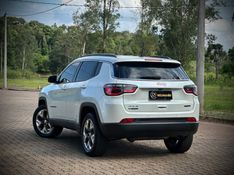 Jeep COMPASS LONGITUDE 2.0 2020 NEUMANN VEÍCULOS ARROIO DO MEIO / Carros no Vale