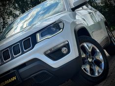 Jeep COMPASS LONGITUDE 2.0 2020 NEUMANN VEÍCULOS ARROIO DO MEIO / Carros no Vale