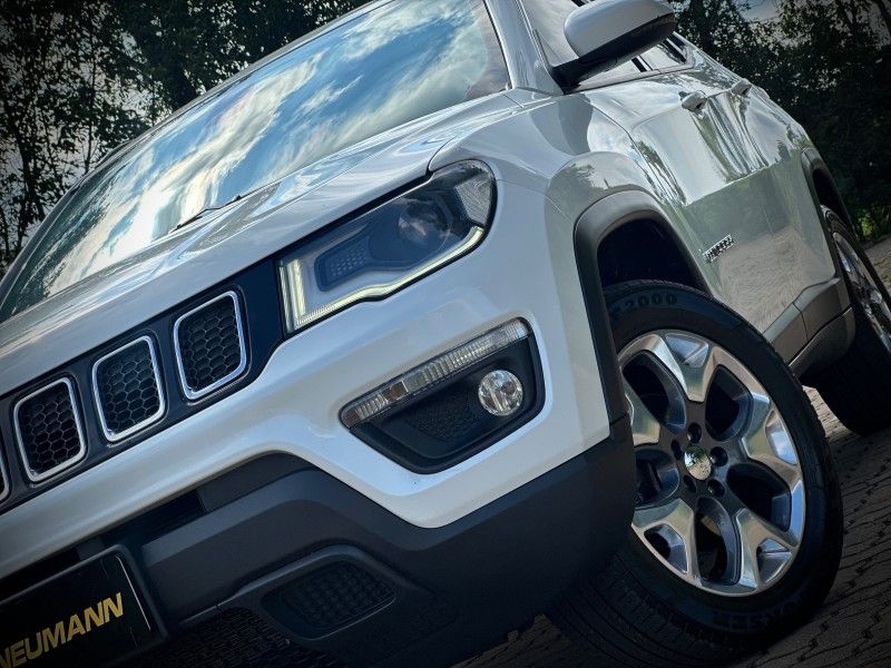 Jeep COMPASS LONGITUDE 2.0 2020 NEUMANN VEÍCULOS ARROIO DO MEIO / Carros no Vale