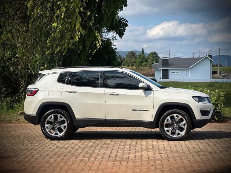 Jeep COMPASS LONGITUDE 2.0 2020 NEUMANN VEÍCULOS ARROIO DO MEIO / Carros no Vale