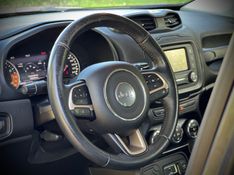 Jeep RENEGADE LIMITED 1.8 2017 NEUMANN VEÍCULOS ARROIO DO MEIO / Carros no Vale