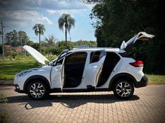 Nissan KICKS S 1.6 2018 NEUMANN VEÍCULOS ARROIO DO MEIO / Carros no Vale