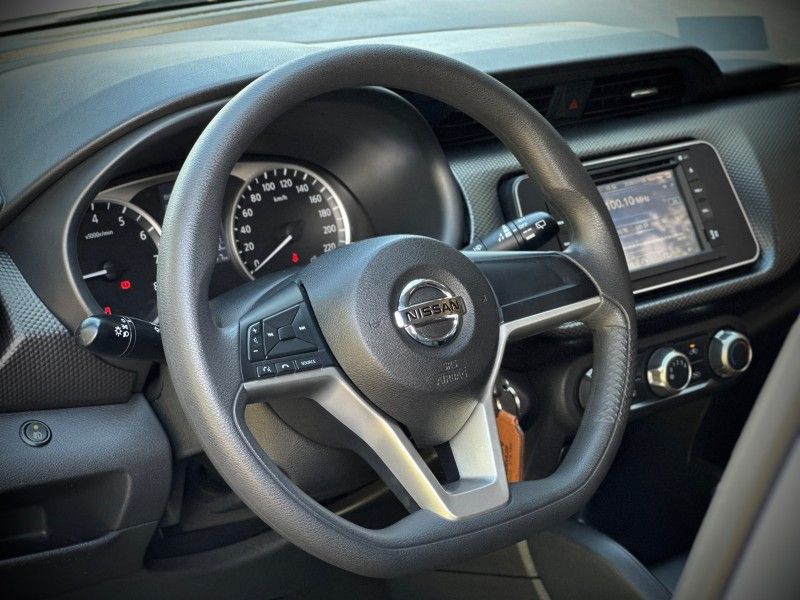 Nissan KICKS S 1.6 2018 NEUMANN VEÍCULOS ARROIO DO MEIO / Carros no Vale