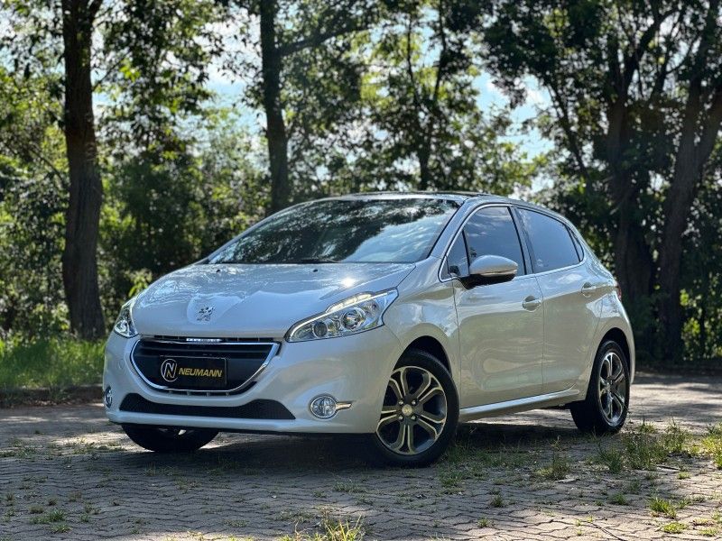 Peugeot 208 GRIFFE 1.6 2014 NEUMANN VEÍCULOS ARROIO DO MEIO / Carros no Vale