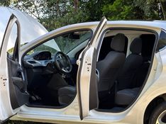 Peugeot 208 GRIFFE 1.6 2014 NEUMANN VEÍCULOS ARROIO DO MEIO / Carros no Vale