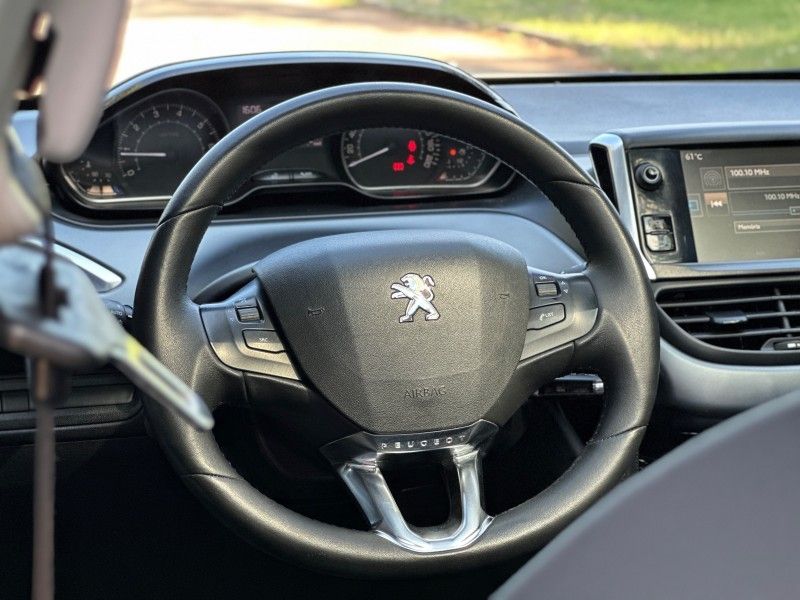 Peugeot 208 GRIFFE 1.6 2014 NEUMANN VEÍCULOS ARROIO DO MEIO / Carros no Vale
