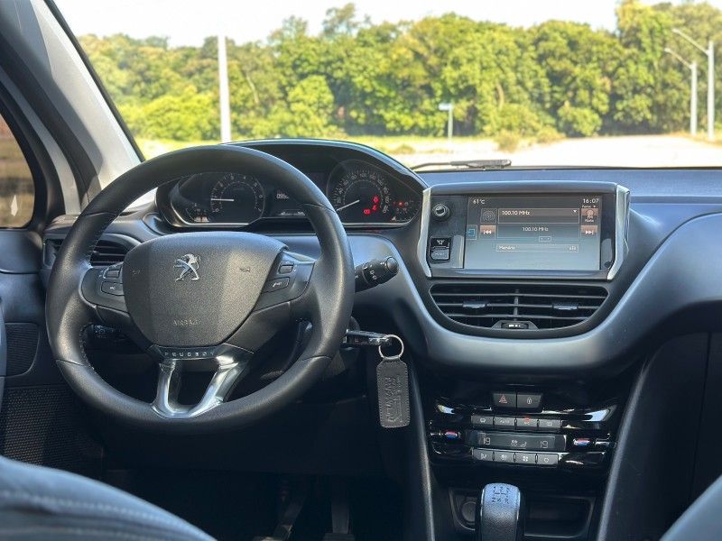 Peugeot 208 GRIFFE 1.6 2014 NEUMANN VEÍCULOS ARROIO DO MEIO / Carros no Vale