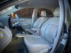 Toyota COROLLA XEi 2.0 2012 NEUMANN VEÍCULOS ARROIO DO MEIO / Carros no Vale