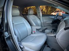 Toyota COROLLA XEi 2.0 2012 NEUMANN VEÍCULOS ARROIO DO MEIO / Carros no Vale