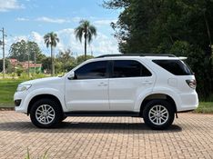 Toyota HILUX SW4 SR 2.7 2015 NEUMANN VEÍCULOS ARROIO DO MEIO / Carros no Vale