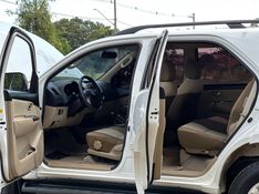 Toyota HILUX SW4 SR 2.7 2015 NEUMANN VEÍCULOS ARROIO DO MEIO / Carros no Vale