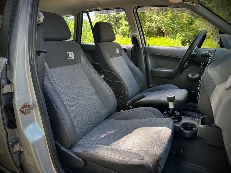 Volkswagen PARATI SURF 1.6 2013 NEUMANN VEÍCULOS ARROIO DO MEIO / Carros no Vale