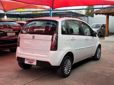Fiat IDEA ATTRACTIVE 1.4 8V 2014 FERREIRA VEÍCULOS VENÂNCIO AIRES / Carros no Vale