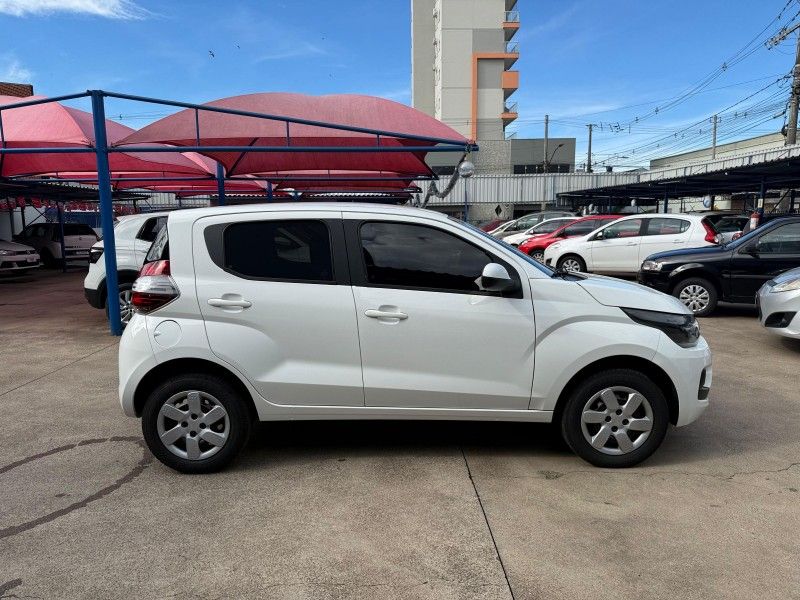 Fiat MOBI LIKE 1.0 8V 2018 FERREIRA VEÍCULOS VENÂNCIO AIRES / Carros no Vale