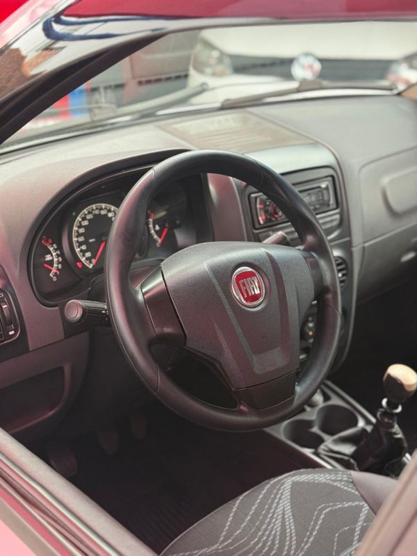 Fiat SIENA EL 1.4 8V 2013 FERREIRA VEÍCULOS VENÂNCIO AIRES / Carros no Vale