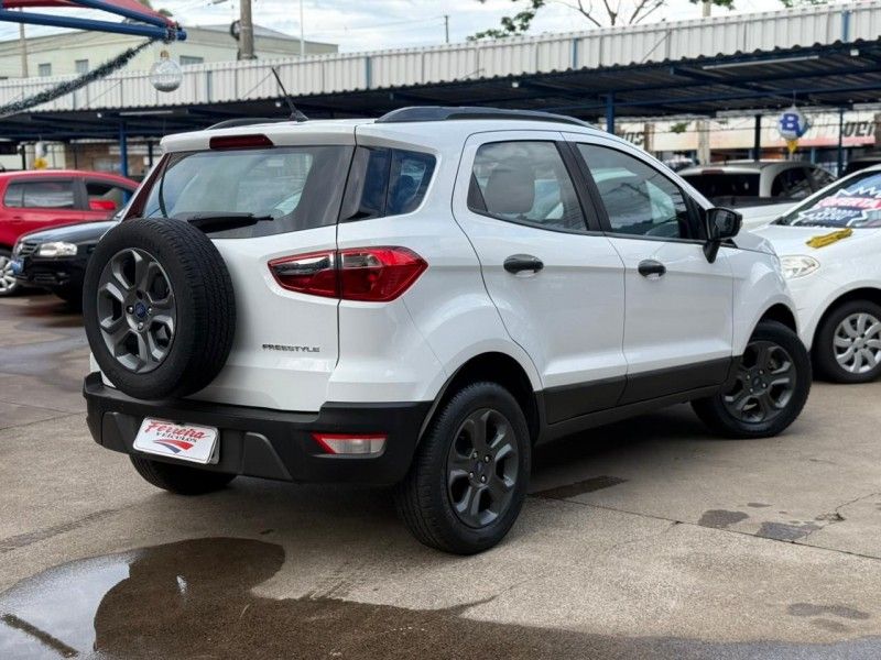 Ford ECOSPORT 1.5 FREESTYLE 2019 FERREIRA VEÍCULOS VENÂNCIO AIRES / Carros no Vale
