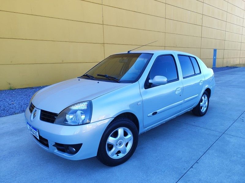 RENAULT CLIO 1.6 PRIVILÉGE SEDAN 16V 2008/2009 HUBNER MULTIMARCAS FARROUPILHA / Carros no Vale