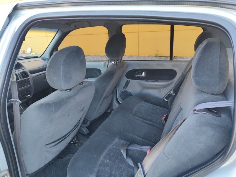 RENAULT CLIO 1.6 PRIVILÉGE SEDAN 16V 2008/2009 HUBNER MULTIMARCAS FARROUPILHA / Carros no Vale