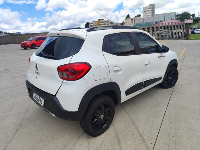 RENAULT KWID 1.0 12V OUTSIDER 2021/2022 HUBNER MULTIMARCAS FARROUPILHA / Carros no Vale