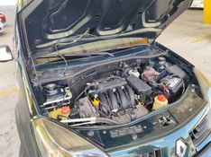 RENAULT SANDERO 1.6 STEPWAY 16V 2011/2011 HUBNER MULTIMARCAS FARROUPILHA / Carros no Vale