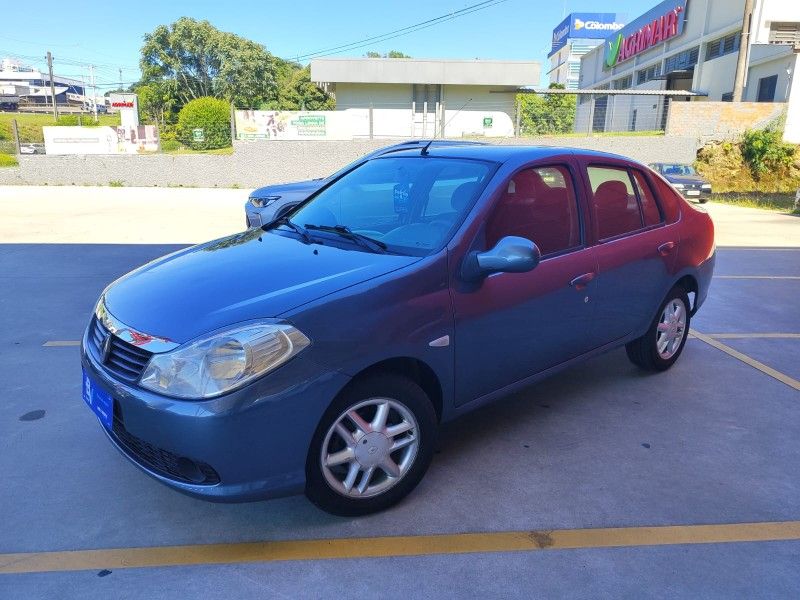 RENAULT SYMBOL 1.6 PRIVILÈGE 16V 2012/2013 HUBNER MULTIMARCAS FARROUPILHA / Carros no Vale