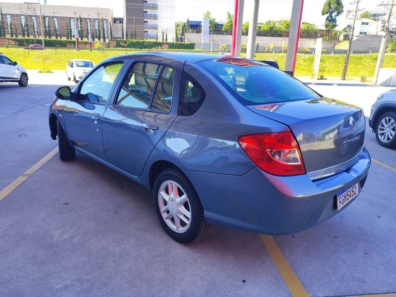 RENAULT SYMBOL 1.6 PRIVILÈGE 16V 2012/2013 HUBNER MULTIMARCAS FARROUPILHA / Carros no Vale