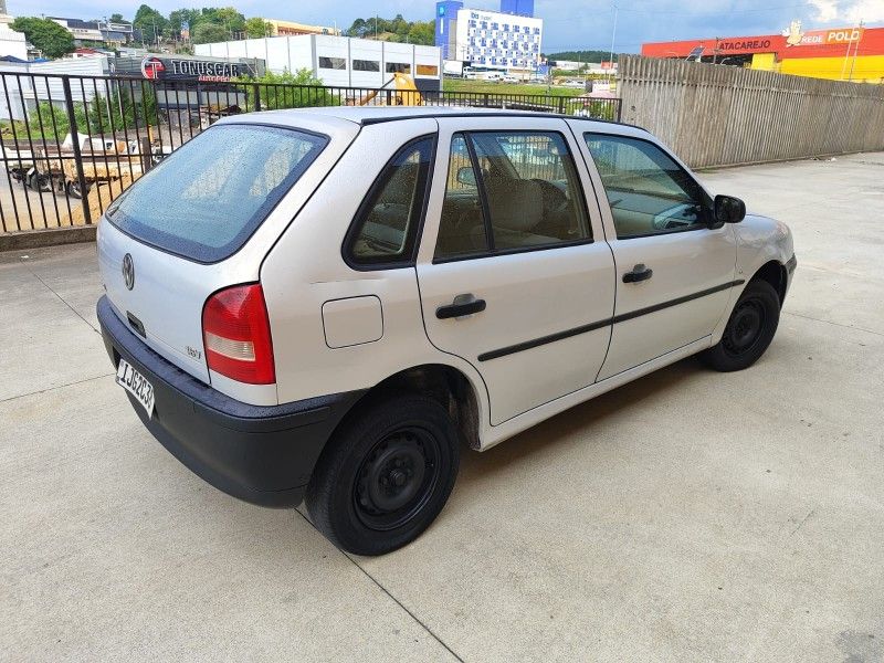 VOLKSWAGEN GOL 1.0 MI 16V G.III 1999/2000 HUBNER MULTIMARCAS FARROUPILHA / Carros no Vale