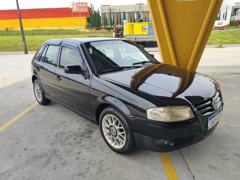 VOLKSWAGEN GOL 1.0 MI CITY 8V 2006/2006 HUBNER MULTIMARCAS FARROUPILHA / Carros no Vale