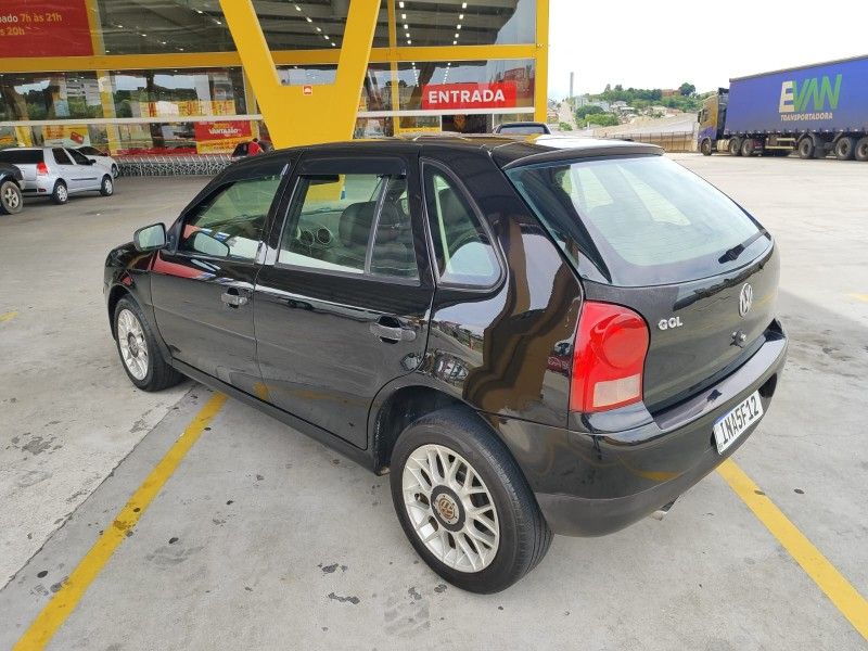 VOLKSWAGEN GOL 1.0 MI CITY 8V 2006/2006 HUBNER MULTIMARCAS FARROUPILHA / Carros no Vale