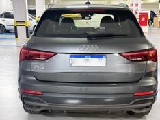 AUDI Q3 2.0 40 TFSI GASOLINA PERFORMANCE QUATTRO TIPTRONIC 2023/2023 FÁBIO BERNARDES PORTO ALEGRE / Carros no Vale