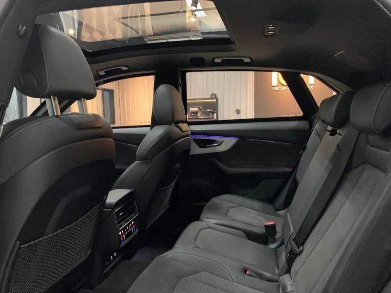 AUDI Q8 3.0 TFSI GASOLINA PERFORMANCE BLACK QUATTRO TIPTRONIC 2022/2022 FÁBIO BERNARDES PORTO ALEGRE / Carros no Vale