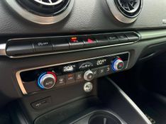 Audi A3 Sedan Prestige Plus 1.4 TFSI Flex Tip 2019/2020 CONCEPT MOTORS PASSO FUNDO / Carros no Vale