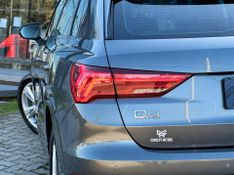 Audi Q3 Black S Line 1.4 TFSI S-tronic 2021/2021 CONCEPT MOTORS PASSO FUNDO / Carros no Vale