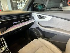 Audi Q8 Perf.Black 3.0 TFSI Quat S-tr. 2023/2023 CONCEPT MOTORS PASSO FUNDO / Carros no Vale