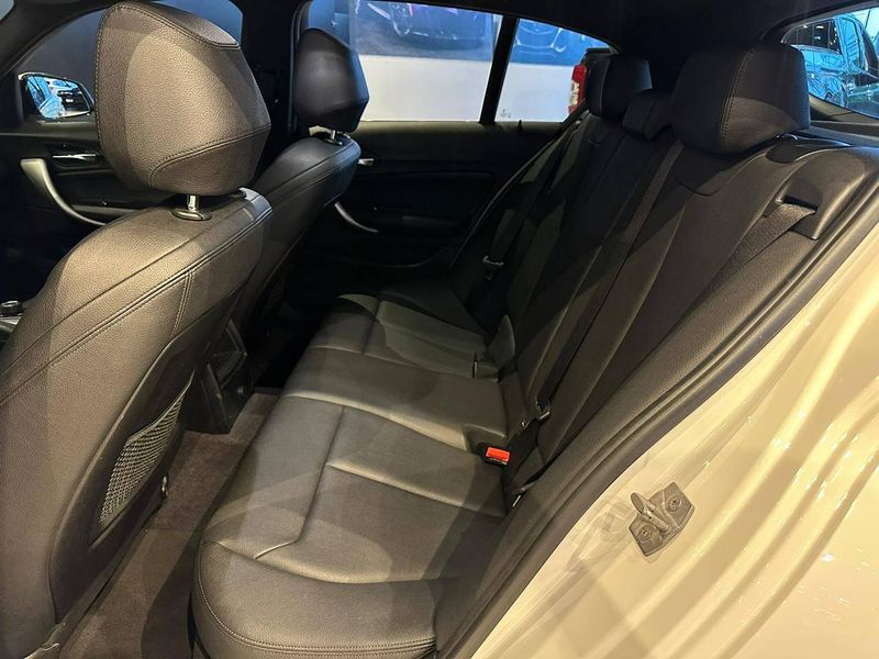 BMW 120i Sport 2.0/ActiveFlex 16V Aut. 2018/2019 CONCEPT MOTORS PASSO FUNDO / Carros no Vale