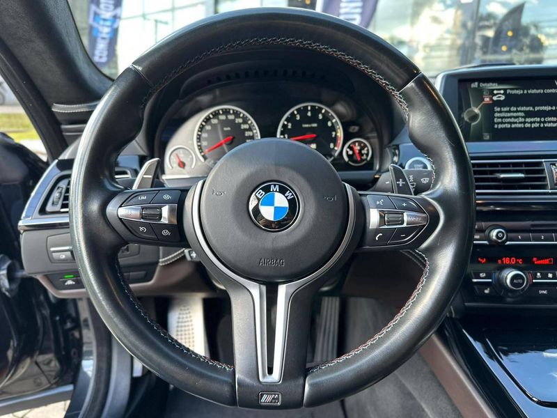 BMW M6 Gran Coupe 4.4 Bi-Turbo V8 32V 750cv 2014/2015 CONCEPT MOTORS PASSO FUNDO / Carros no Vale