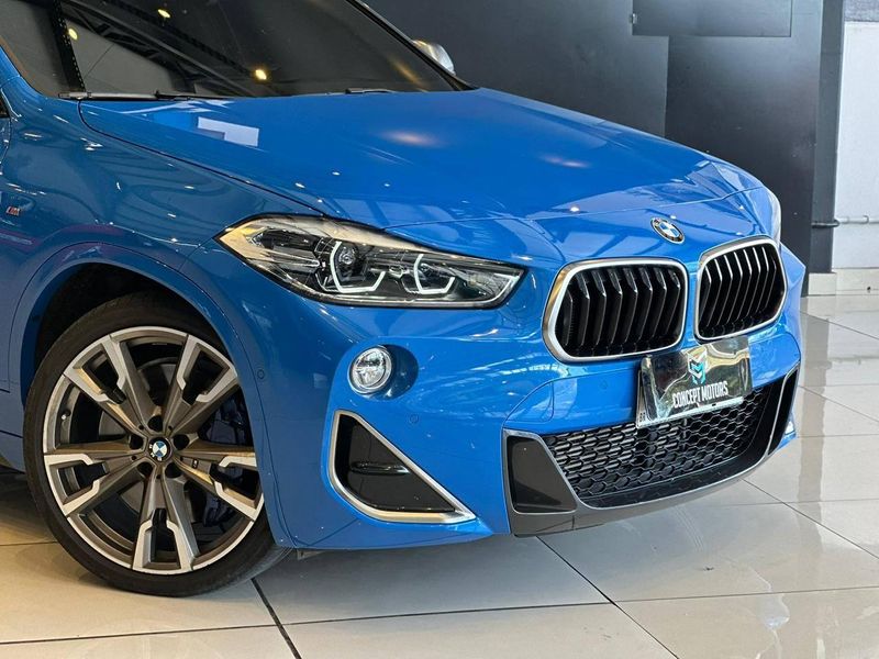 BMW X2 M35i 2.0 Turbo 306cv Aut. 2020/2020 CONCEPT MOTORS PASSO FUNDO / Carros no Vale