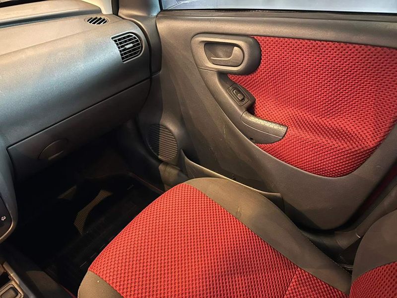 Chevrolet Corsa Hatch Corsa Hat SS 1.8 MPFI 8V FlexPower 5p 2005/2006 CONCEPT MOTORS PASSO FUNDO / Carros no Vale