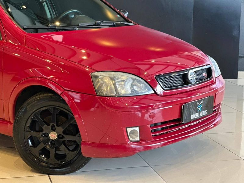 Chevrolet Corsa Hatch Corsa Hat SS 1.8 MPFI 8V FlexPower 5p 2005/2006 CONCEPT MOTORS PASSO FUNDO / Carros no Vale