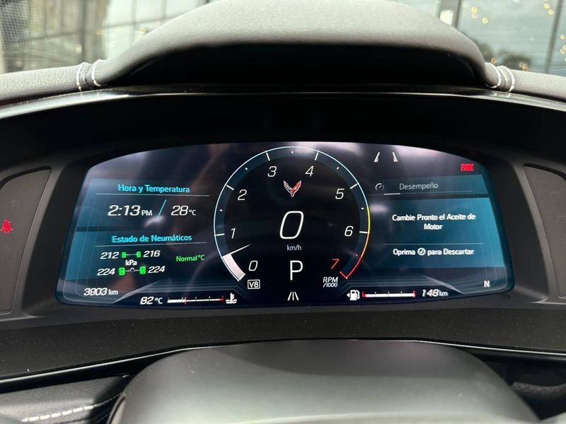 Chevrolet Corvette STINGRAY 6.2 V8 LT1 CONVERSIVEL AUTOMÃTICO 2024/2024 CONCEPT MOTORS PASSO FUNDO / Carros no Vale