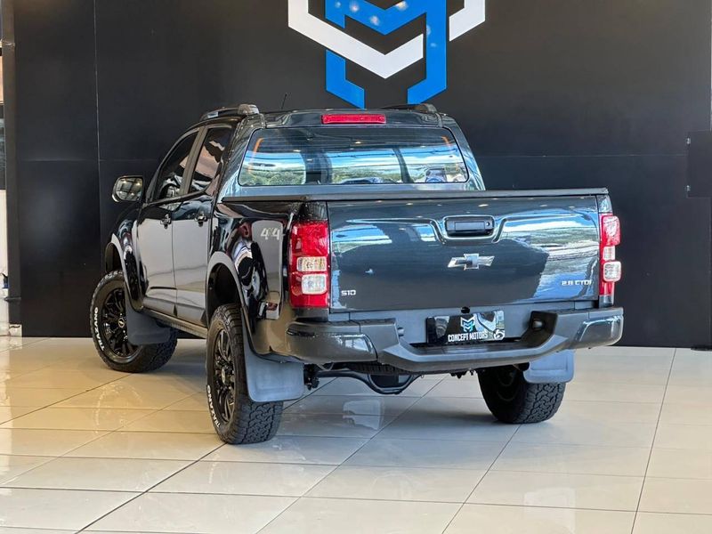 Chevrolet S-10 Pick-up LT 2.8 TDI 4×4 CD Diesel Aut 2013/2014 CONCEPT MOTORS PASSO FUNDO / Carros no Vale Chevrolet S-10 Pick-up LT 2.8 TDI 4×4 CD Diesel Aut 2013/2014 CONCEPT MOTORS PASSO FUNDO / Carros no Vale