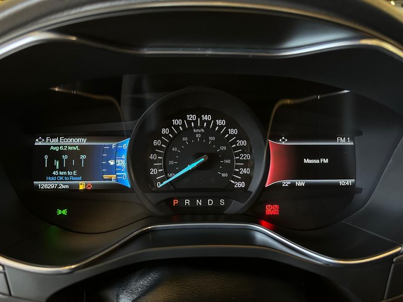 Ford Fusion 2.5L I-VCT Flex Aut. 2015/2016 CONCEPT MOTORS PASSO FUNDO / Carros no Vale Ford Fusion 2.5L I-VCT Flex Aut. 2015/2016 CONCEPT MOTORS PASSO FUNDO / Carros no Vale