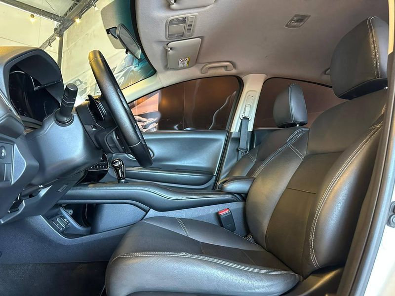 Honda HR-V EXL 1.8 Flexone 16V 5p Aut. 2018/2018 CONCEPT MOTORS PASSO FUNDO / Carros no Vale Honda HR-V EXL 1.8 Flexone 16V 5p Aut. 2018/2018 CONCEPT MOTORS PASSO FUNDO / Carros no Vale