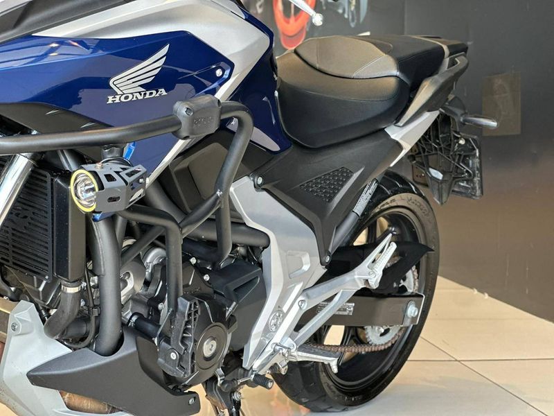 Honda NC 750X ABS 2022/2022 CONCEPT MOTORS PASSO FUNDO / Carros no Vale Honda NC 750X ABS 2022/2022 CONCEPT MOTORS PASSO FUNDO / Carros no Vale