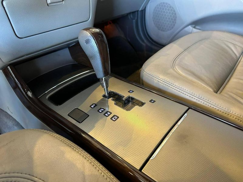 Hyundai Azera GLS 3.3 V6 24V 4p Aut. 2008/2009 CONCEPT MOTORS PASSO FUNDO / Carros no Vale