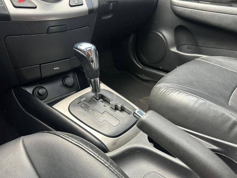 Hyundai I30 2.0 16V 145cv 5p Aut. 2010/2011 CONCEPT MOTORS PASSO FUNDO / Carros no Vale