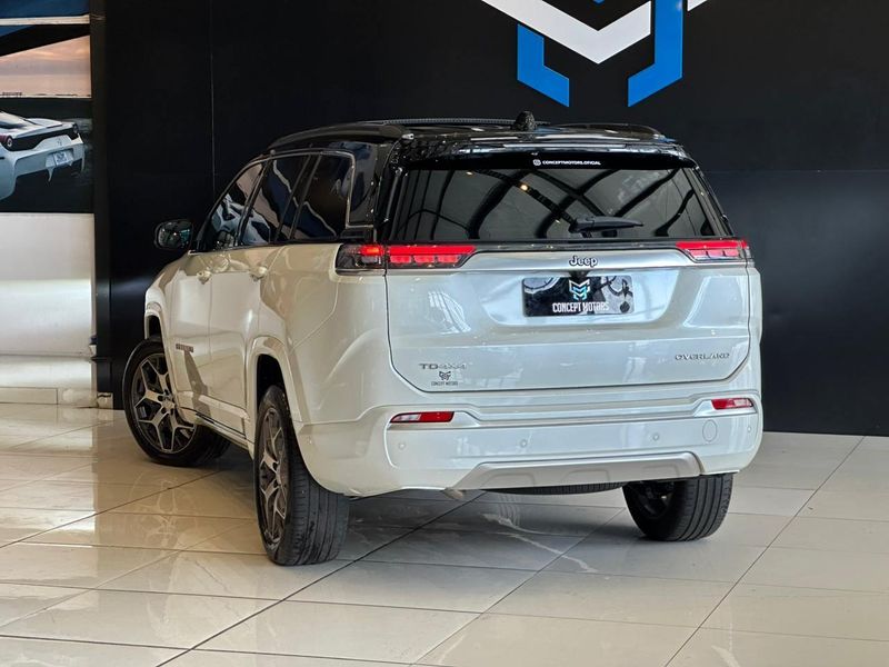 Jeep Commander Overl TD380 2.0 4×4 Die Aut. 2022/2023 CONCEPT MOTORS PASSO FUNDO / Carros no Vale